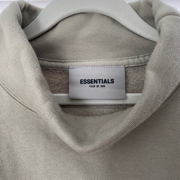 Essentials Fear of God, Kids Funnel Neck Sweatshirt. Boys size 8 - Picture 3 of 6